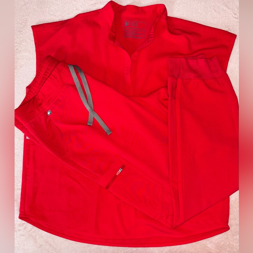 Figs Pop Red Rafaela top M, Zamora Jogger Tall XL